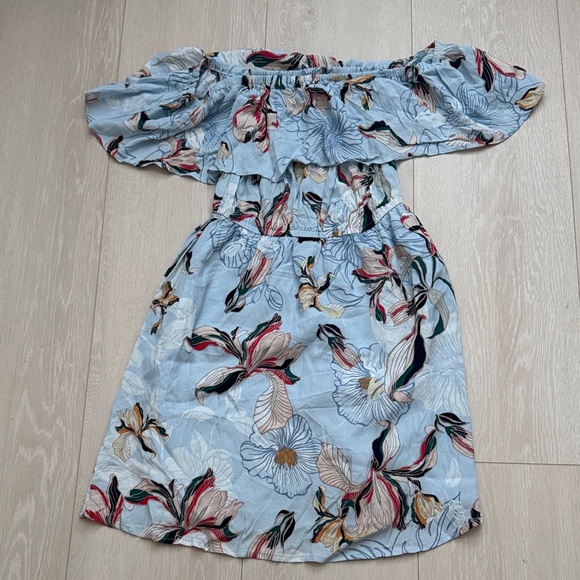 3/$10 cupcakes & cashmere Off The Shoulder Floral Dress in Light Blue and Pink - Picture 3 of 8